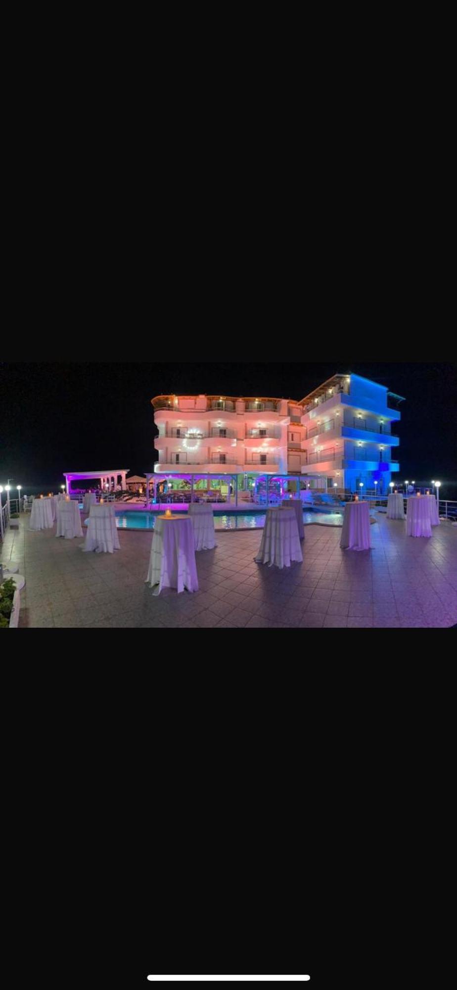 Hotel Vila Kafe Lukove Ngoại thất bức ảnh